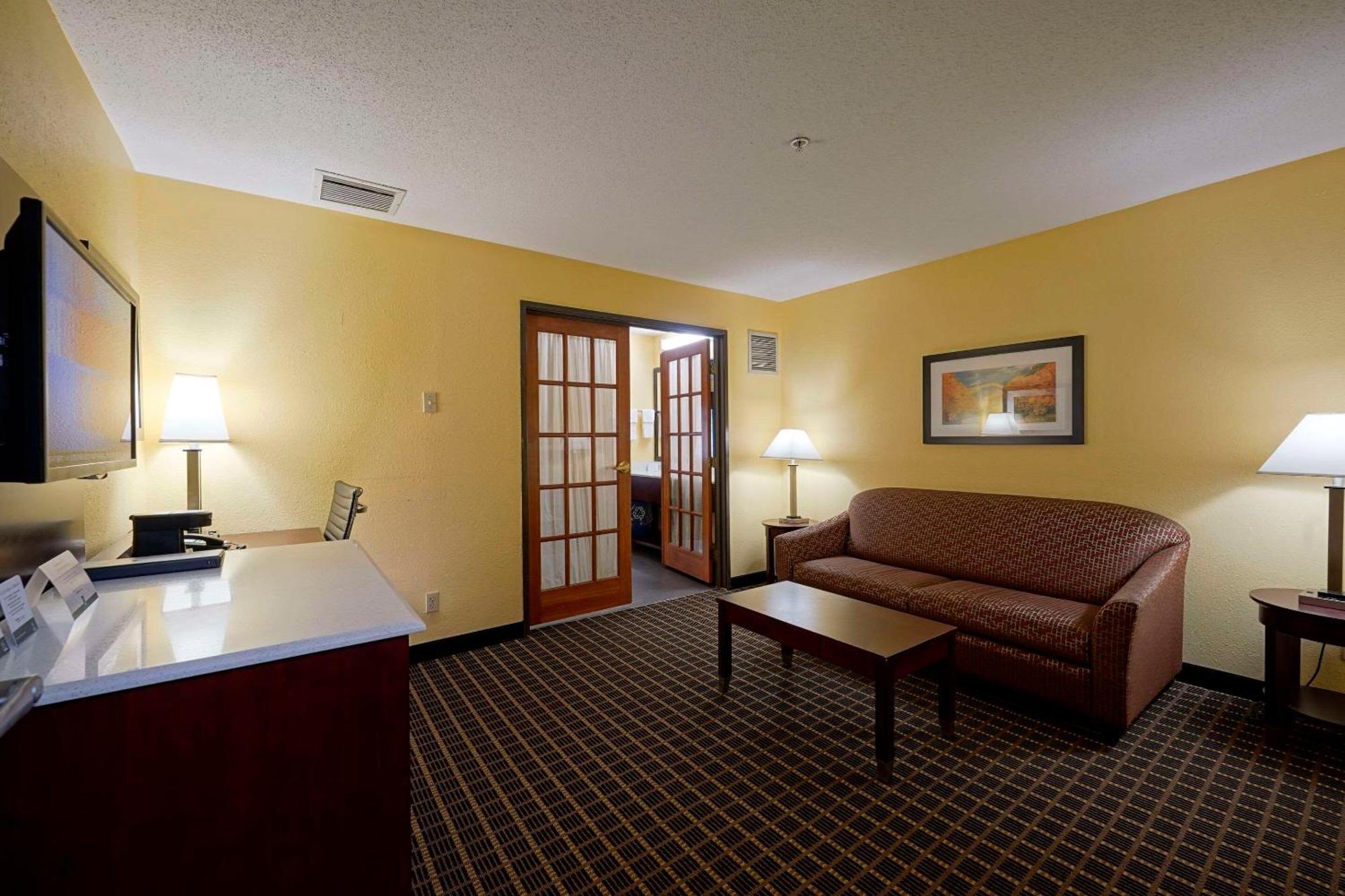 Quality Inn & Suites Harrington - Milford Eksteriør billede