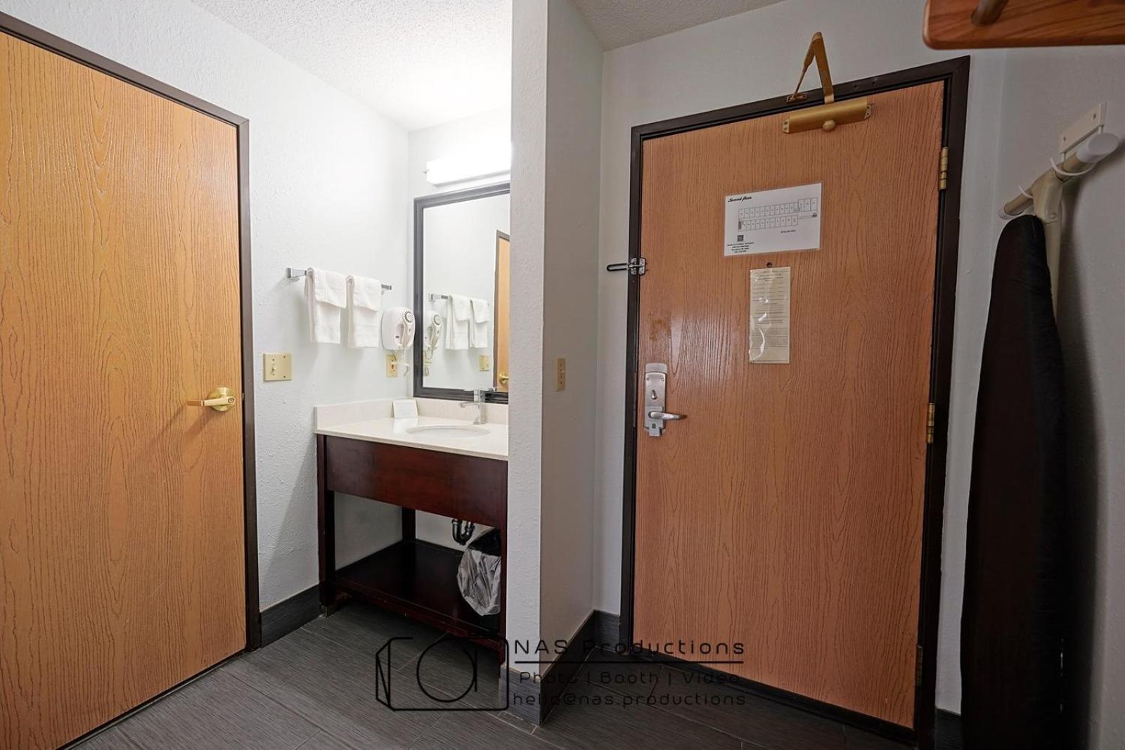 Quality Inn & Suites Harrington - Milford Eksteriør billede