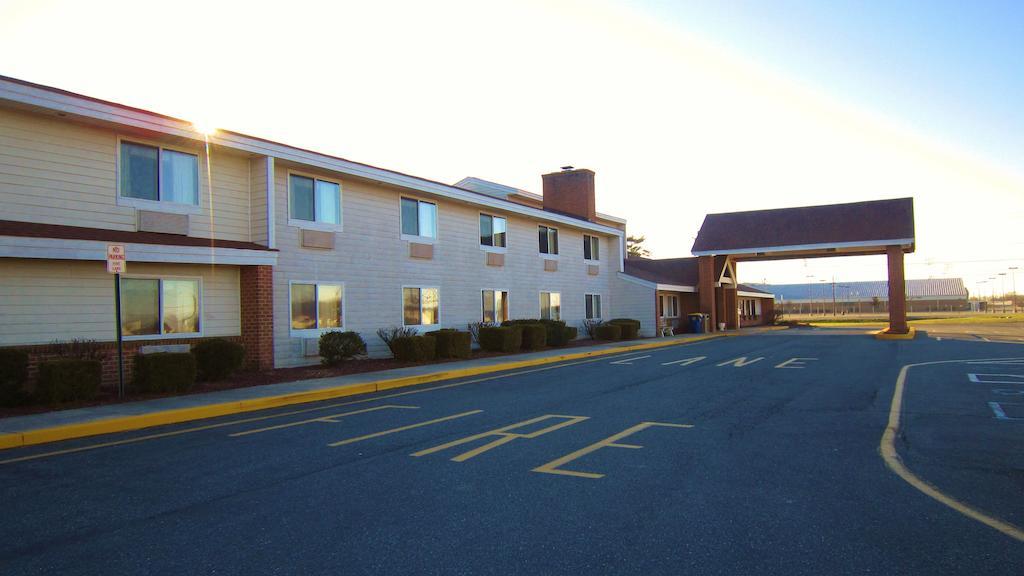 Quality Inn & Suites Harrington - Milford Eksteriør billede